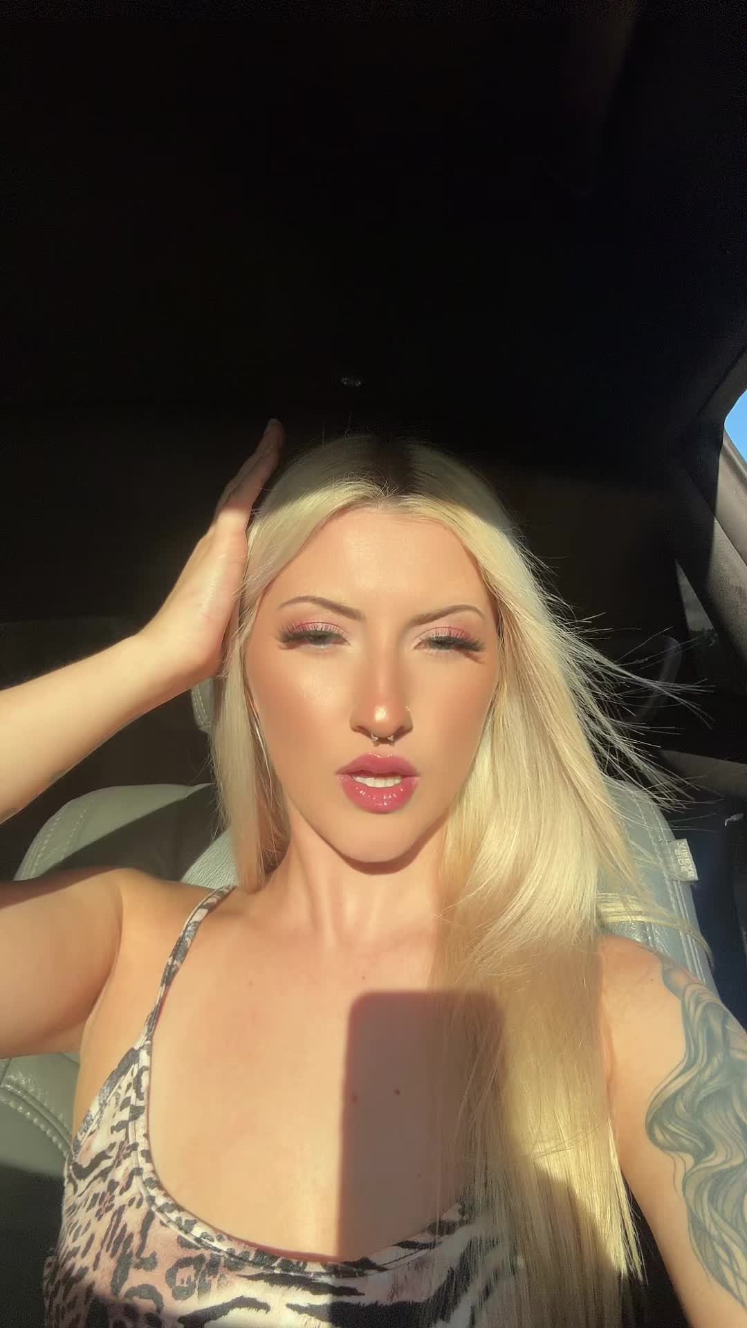 @🐉