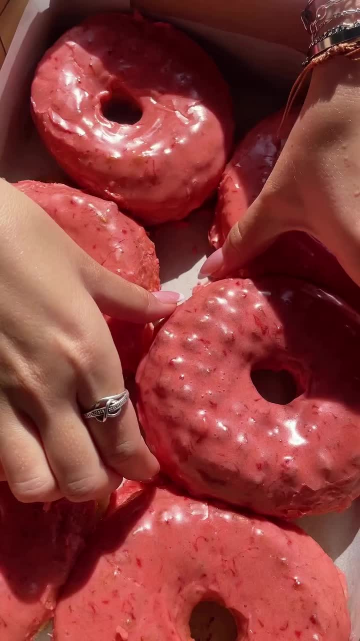 @Donuts Explorers