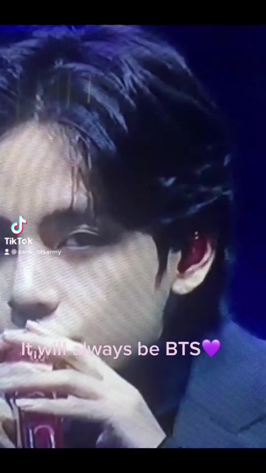 @SanK✨💜luvs✨💜BTS & ELVIS ⚡️🕺