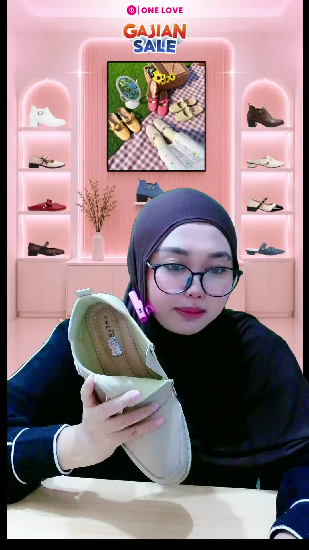 @One Love Women Shoes