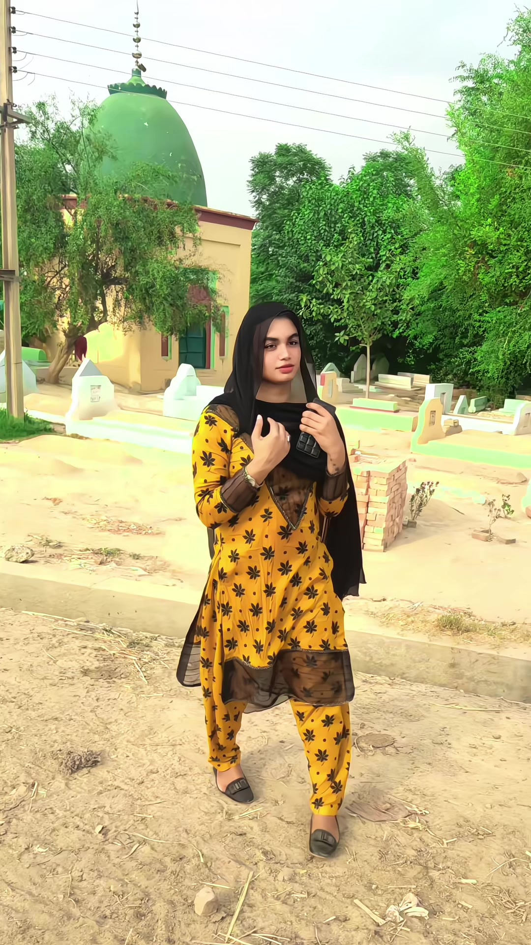 @Noor Superstar 🥀