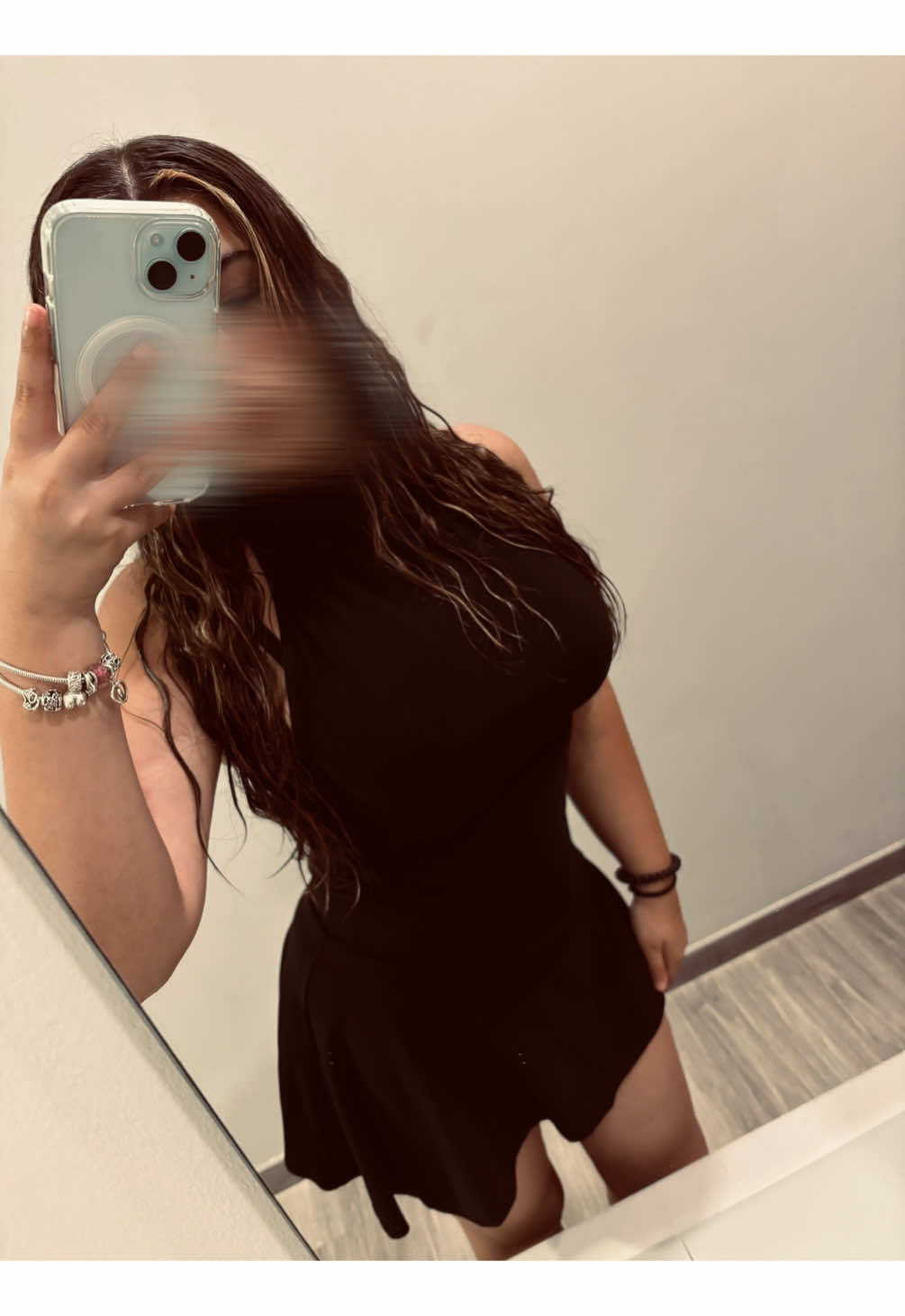 @𝓰𝓵𝓸🦈