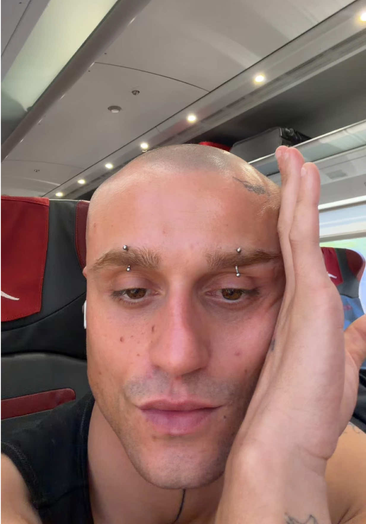 @ethanlaraa