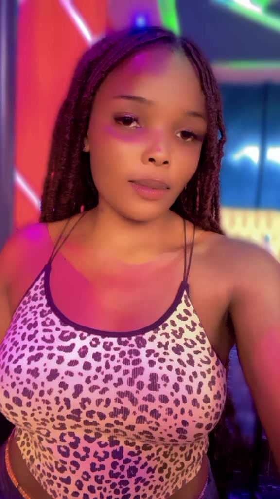 @nellykeisy