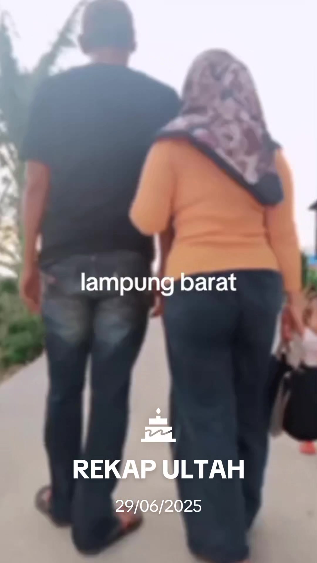 @Een