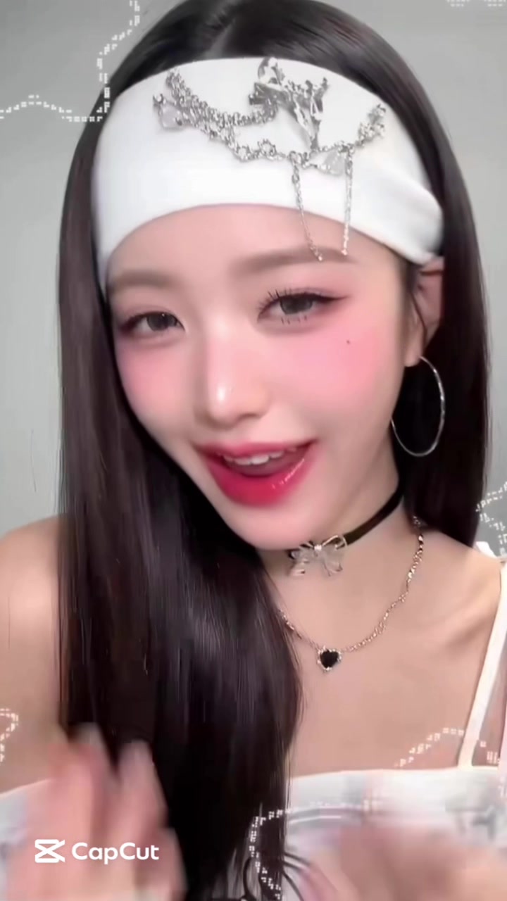 @、