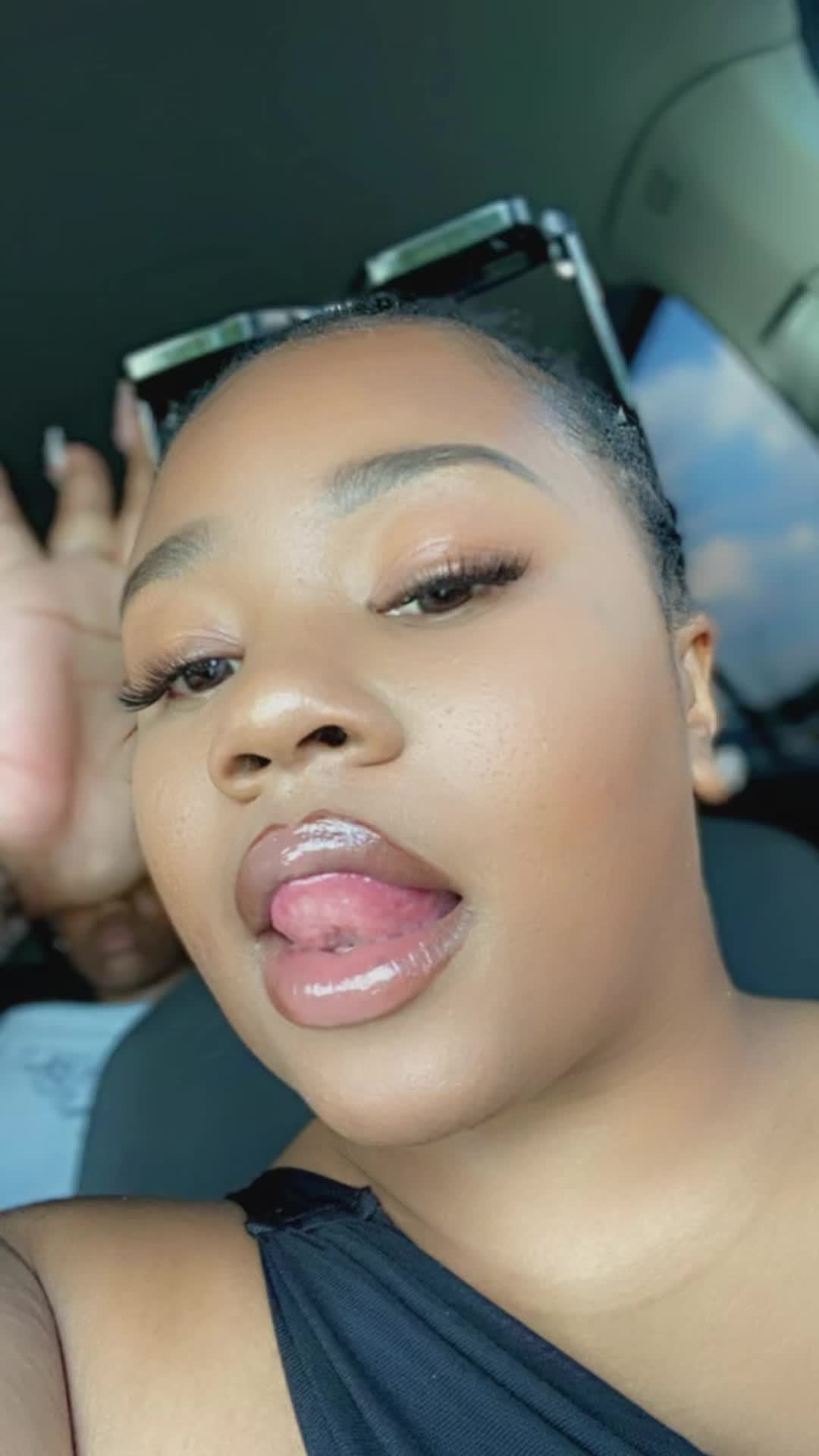 @Kia