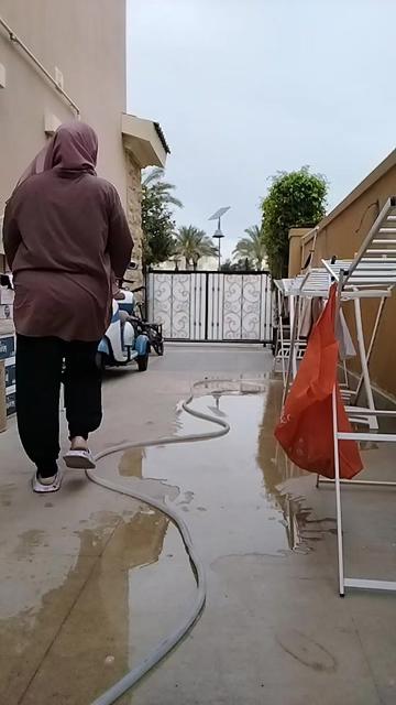 @dindasendana