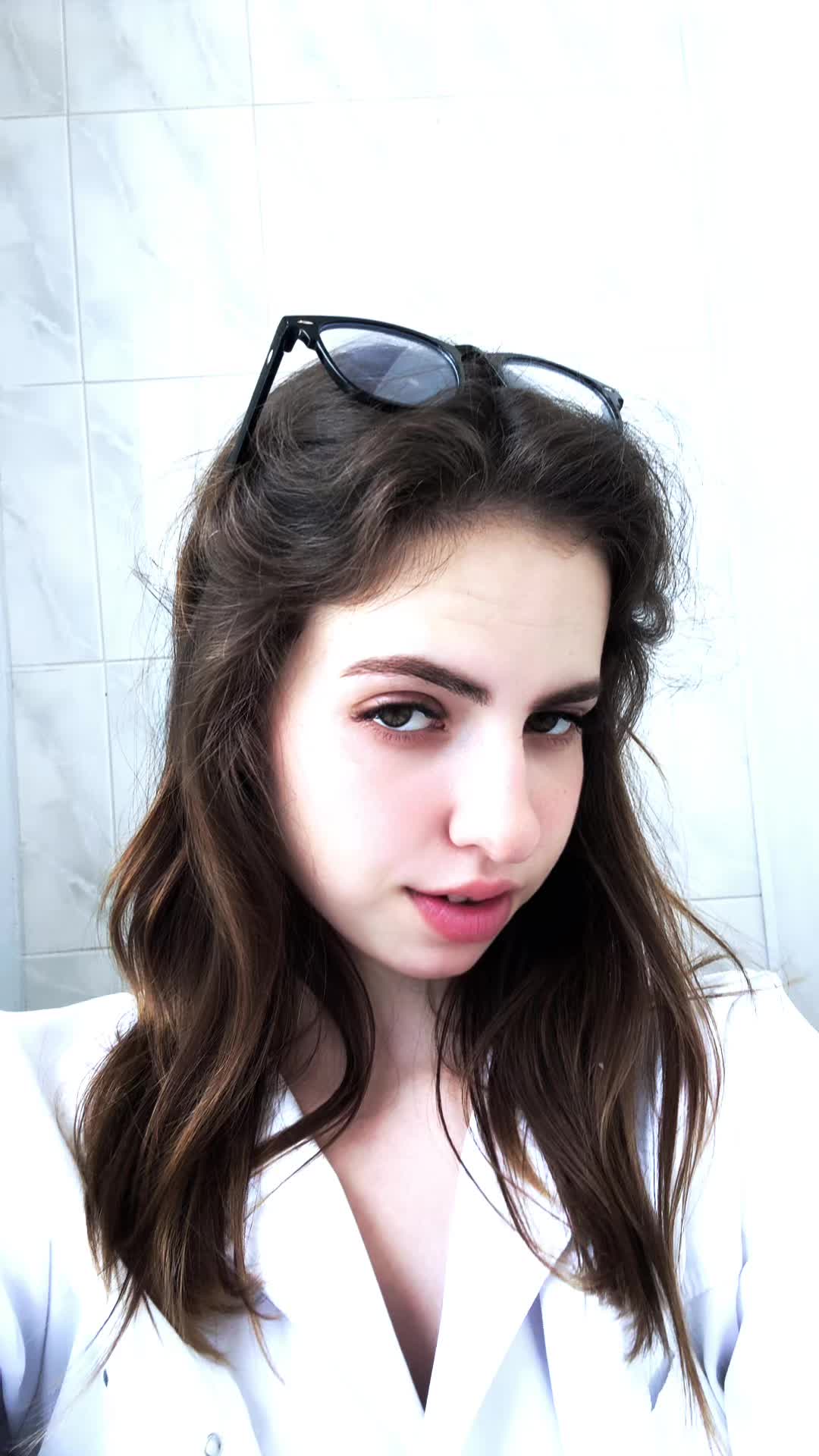 @нюта