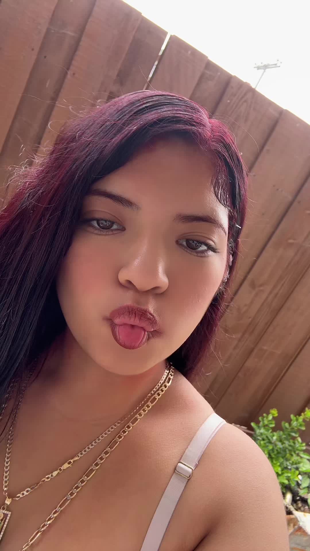 @𝓔𝓿𝓮𝓵𝓲𝓷 ♛