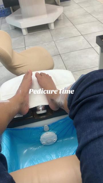 @movingwithmyah