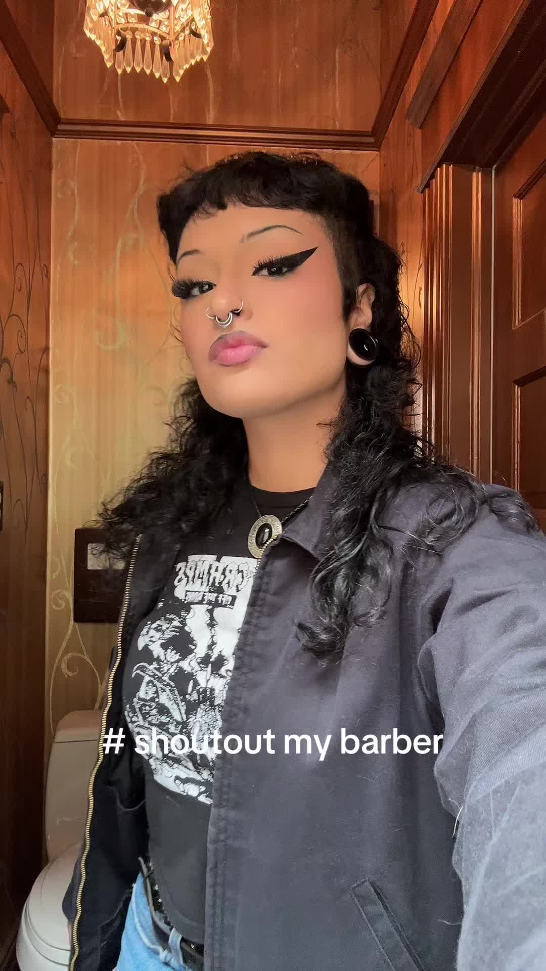 @viennay ☠︎︎