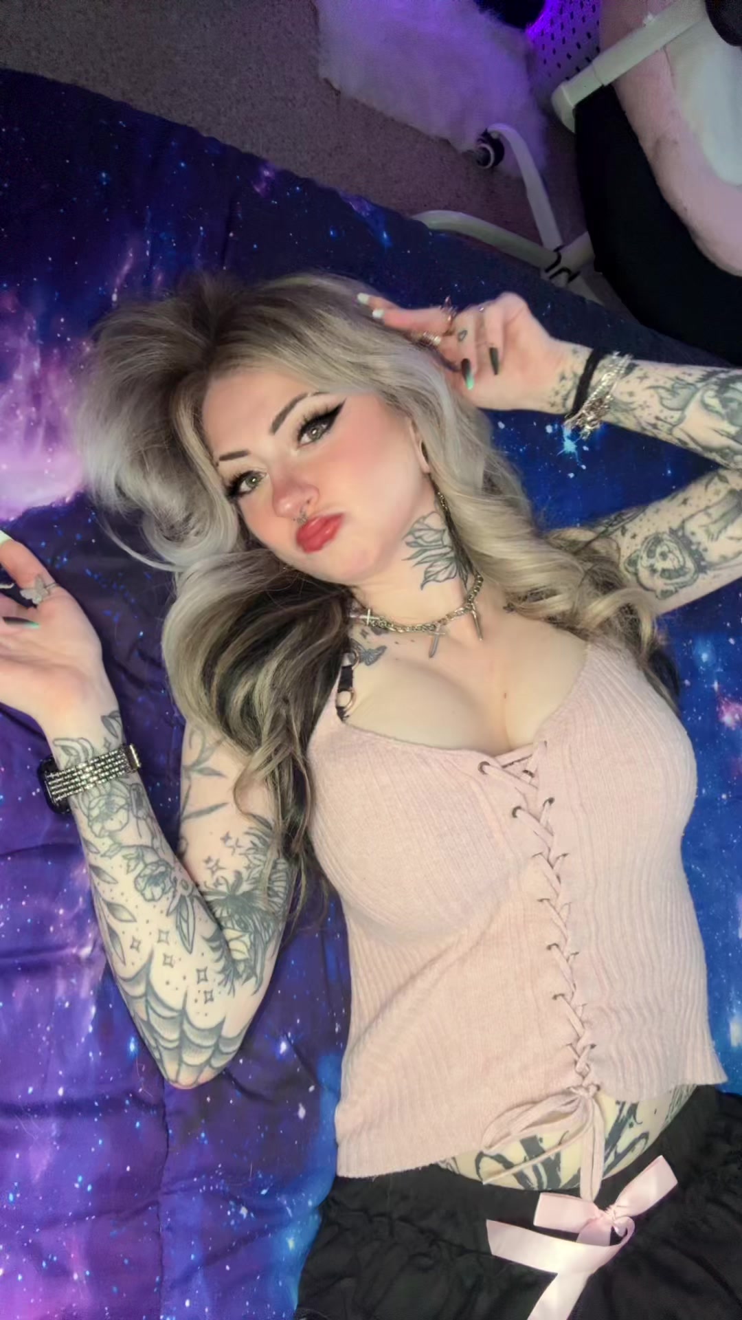 @Nicole kitty ✨
