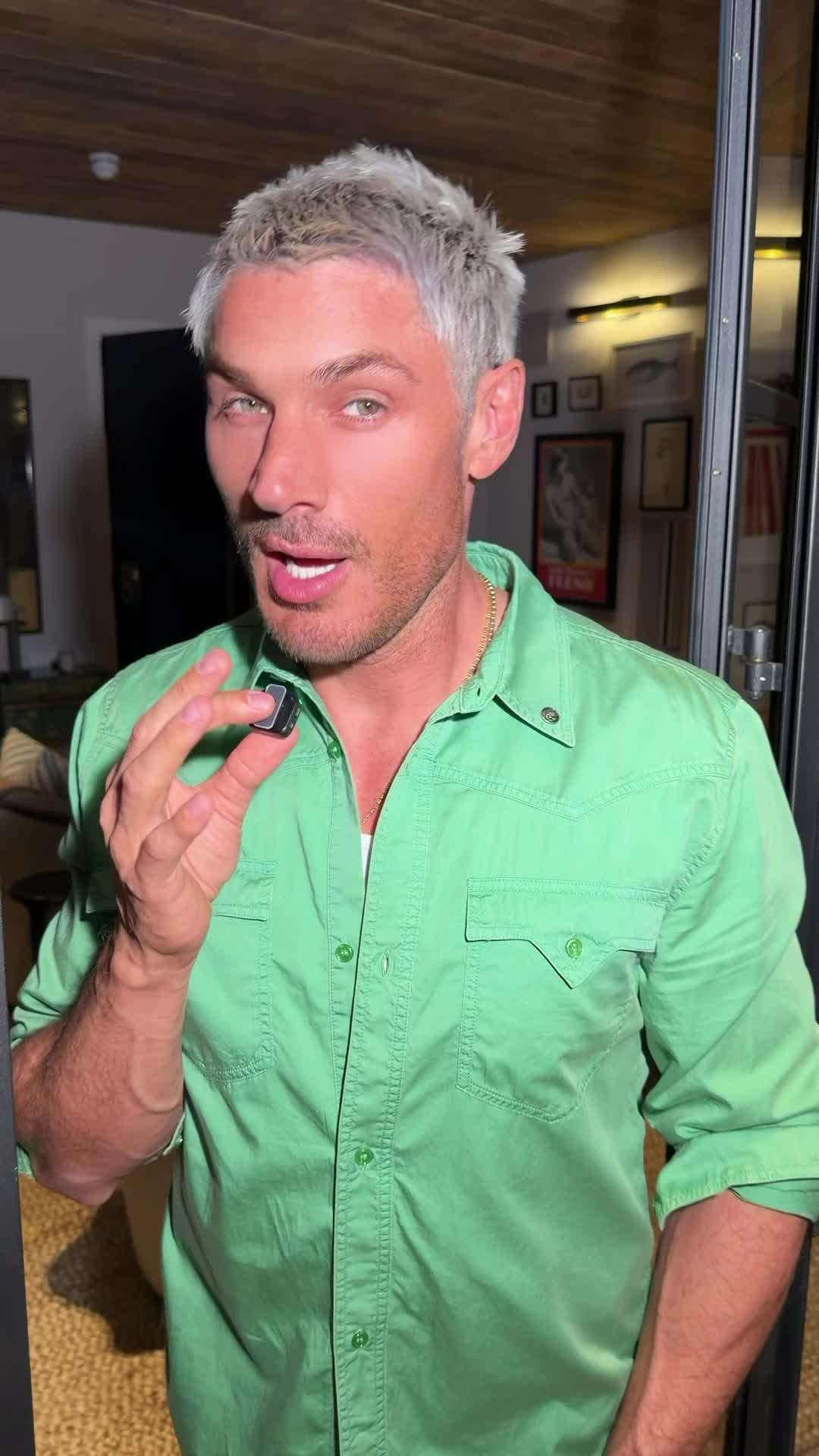 @Chrisappleton1