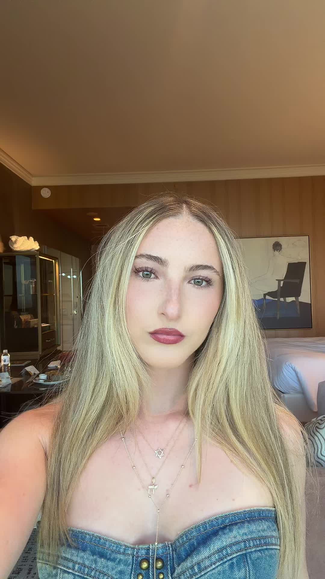 @peyton