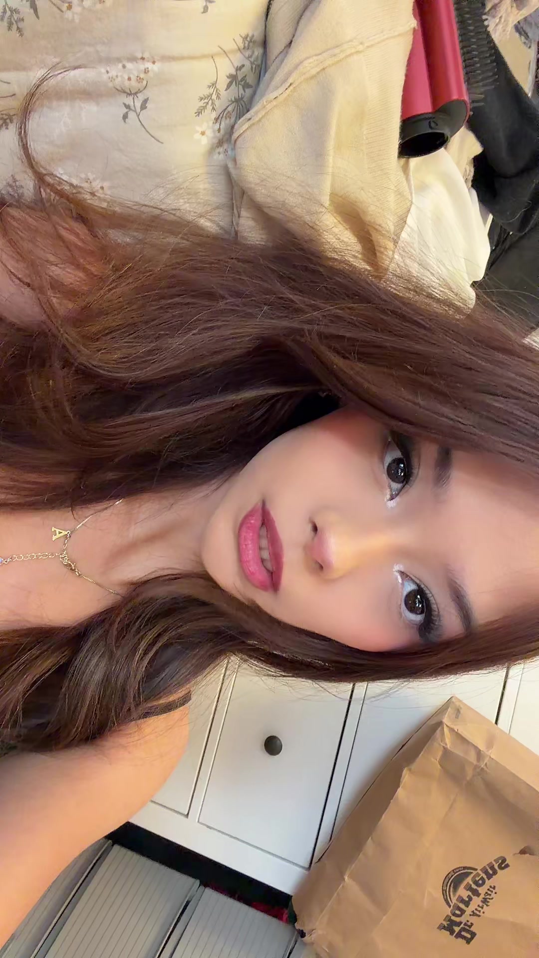 @<3