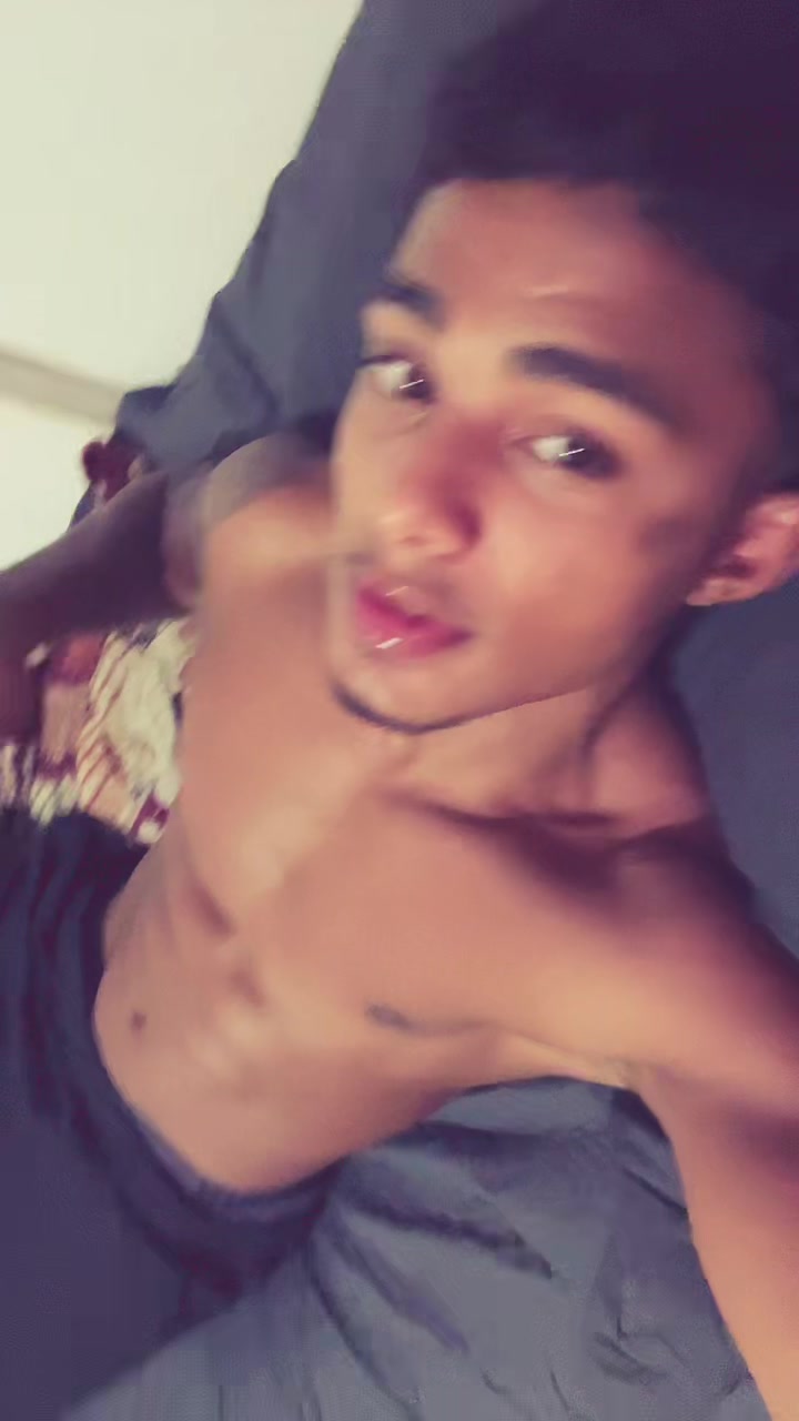 @lohanmoreira