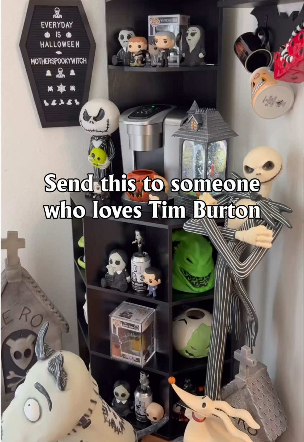 @MotherSpookyWitch