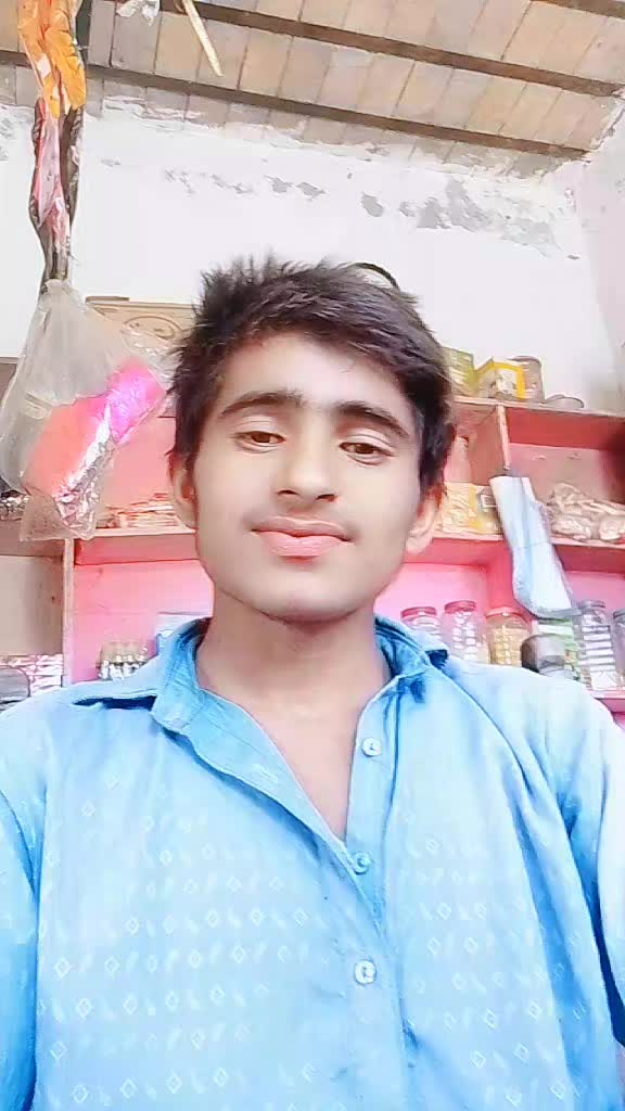 @kheezar