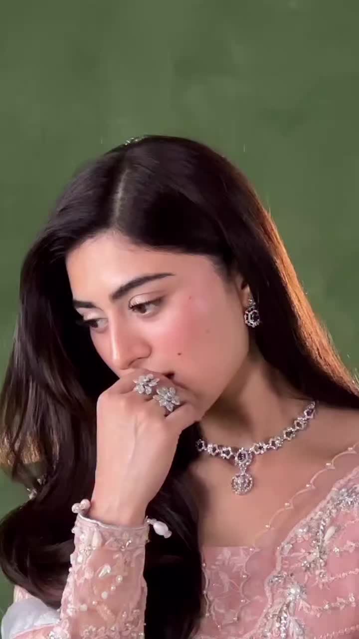 @Hina Afridi ๐ธ๐๏ธ