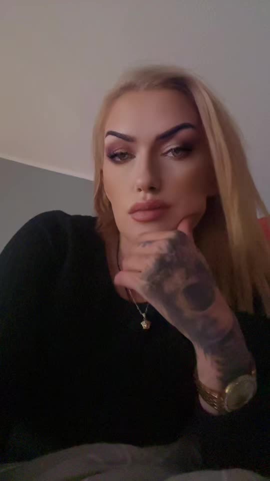 @Inked_Kira