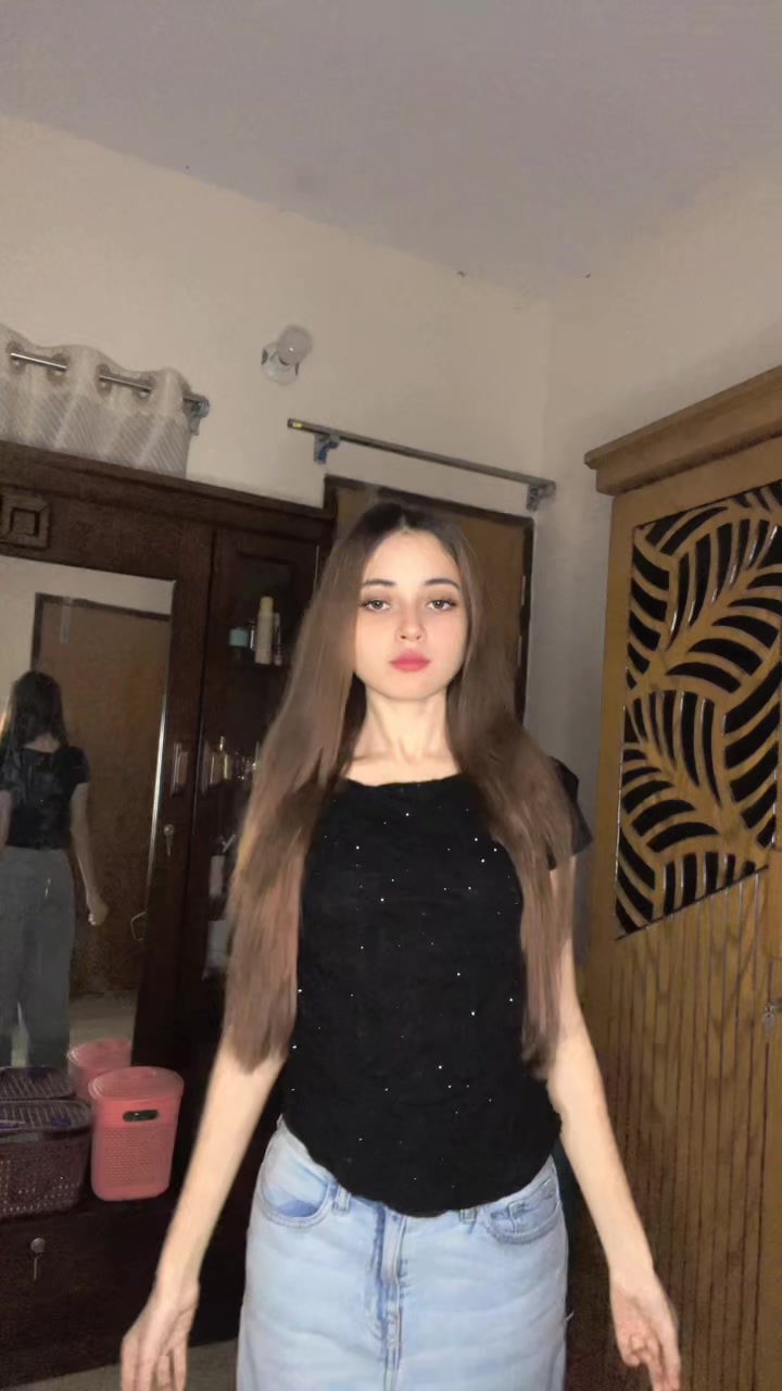 @🧚♀️✨-RI CH I -✨🧚♀️