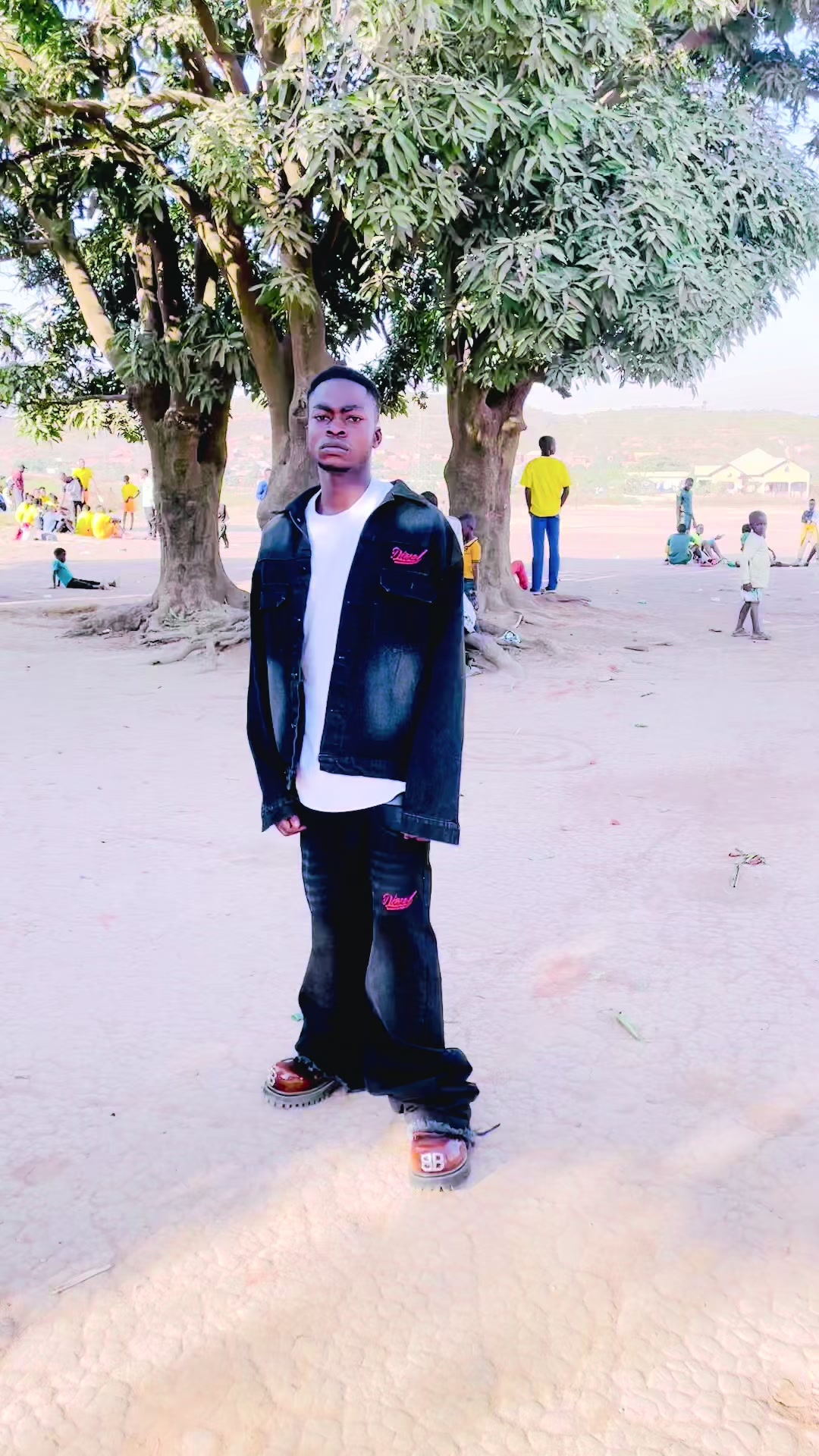 @scatrizan 🇨🇩🇨🇩