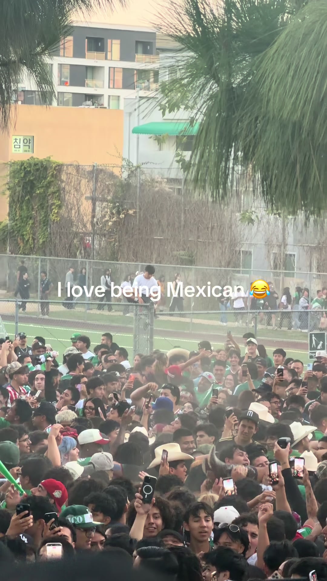 @Itzy lopez