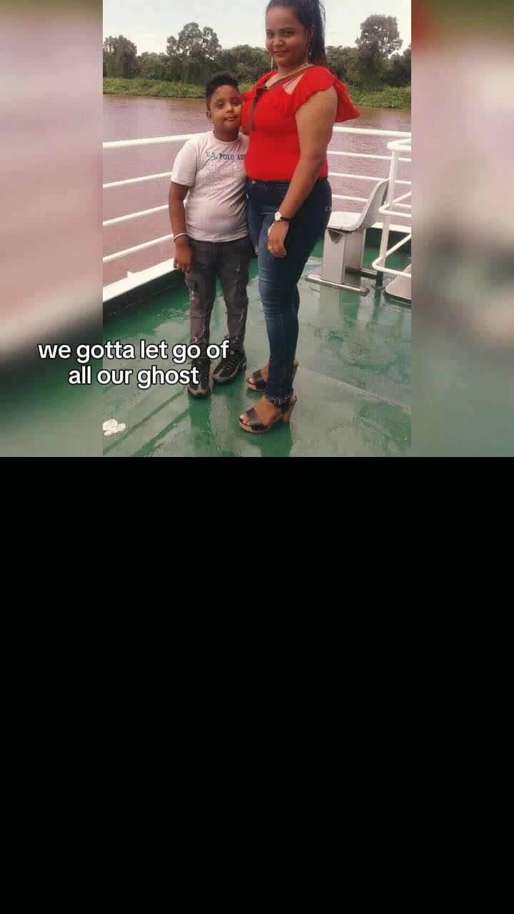 @Priyaaaa