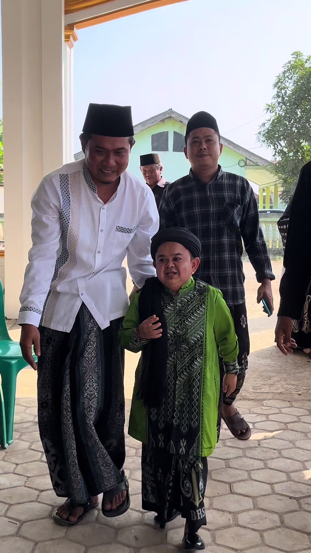 @Mumuy_Official