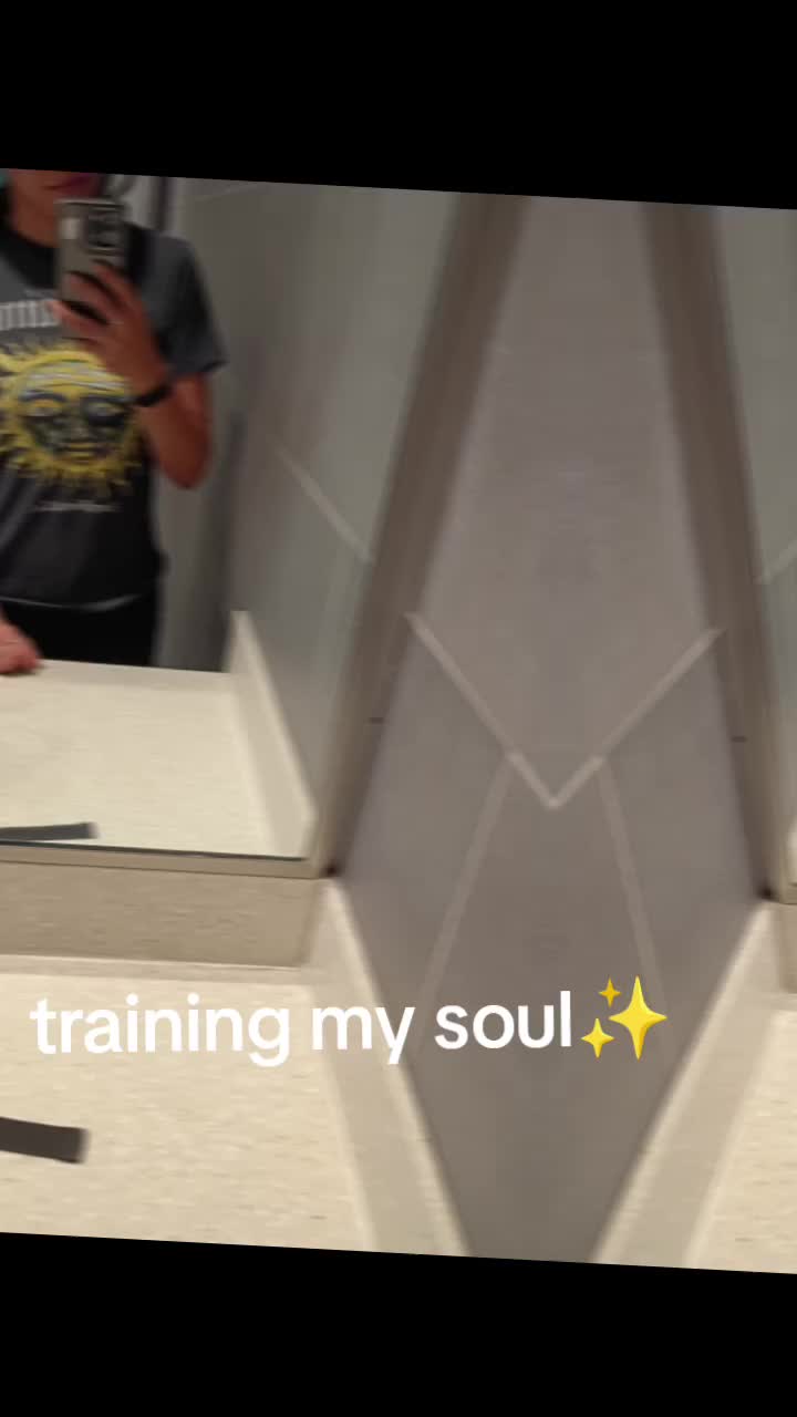 @Lachangoliona
