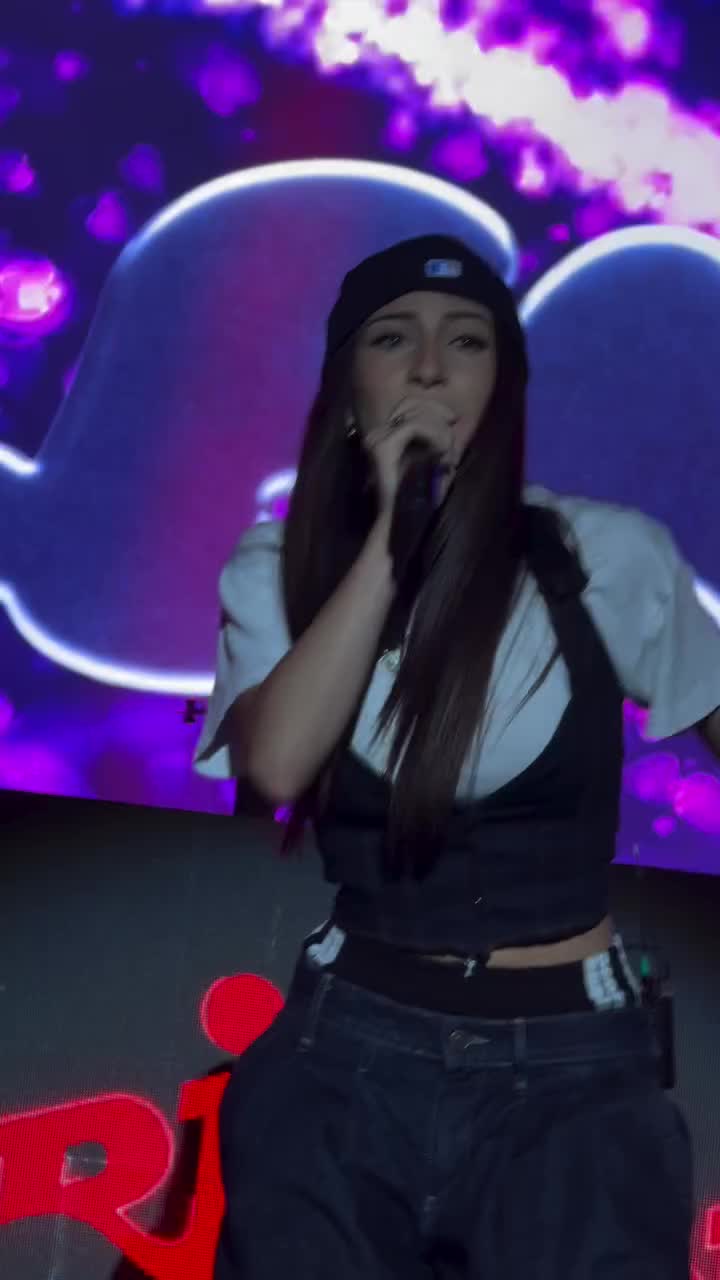 @Leniefans