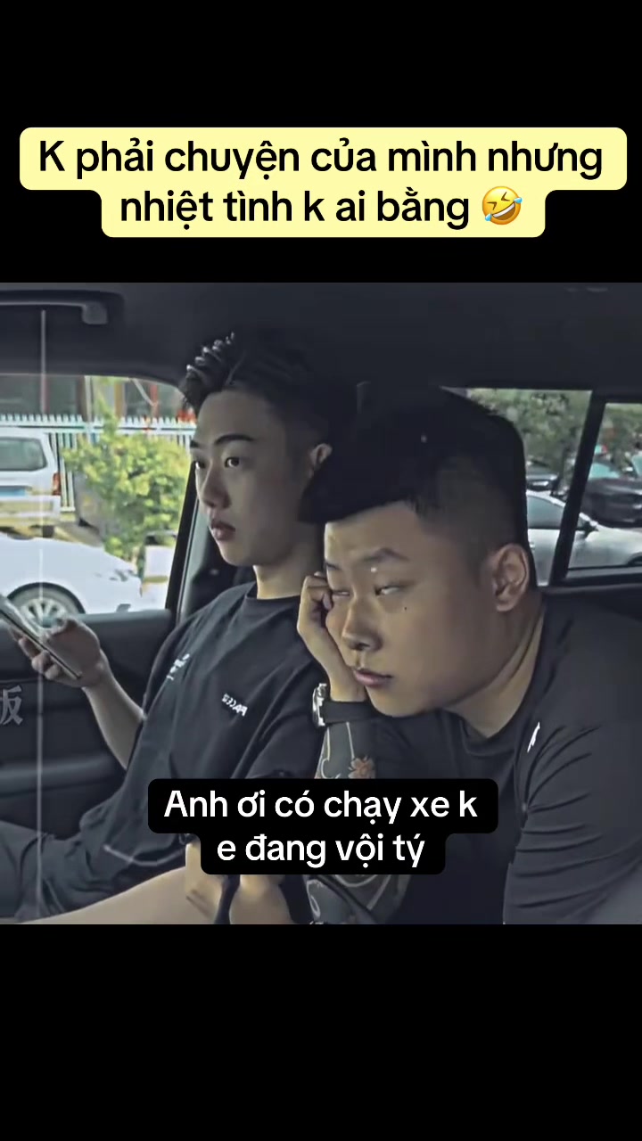 @QQ88 Cười như đi&ecirc;n 🤣
