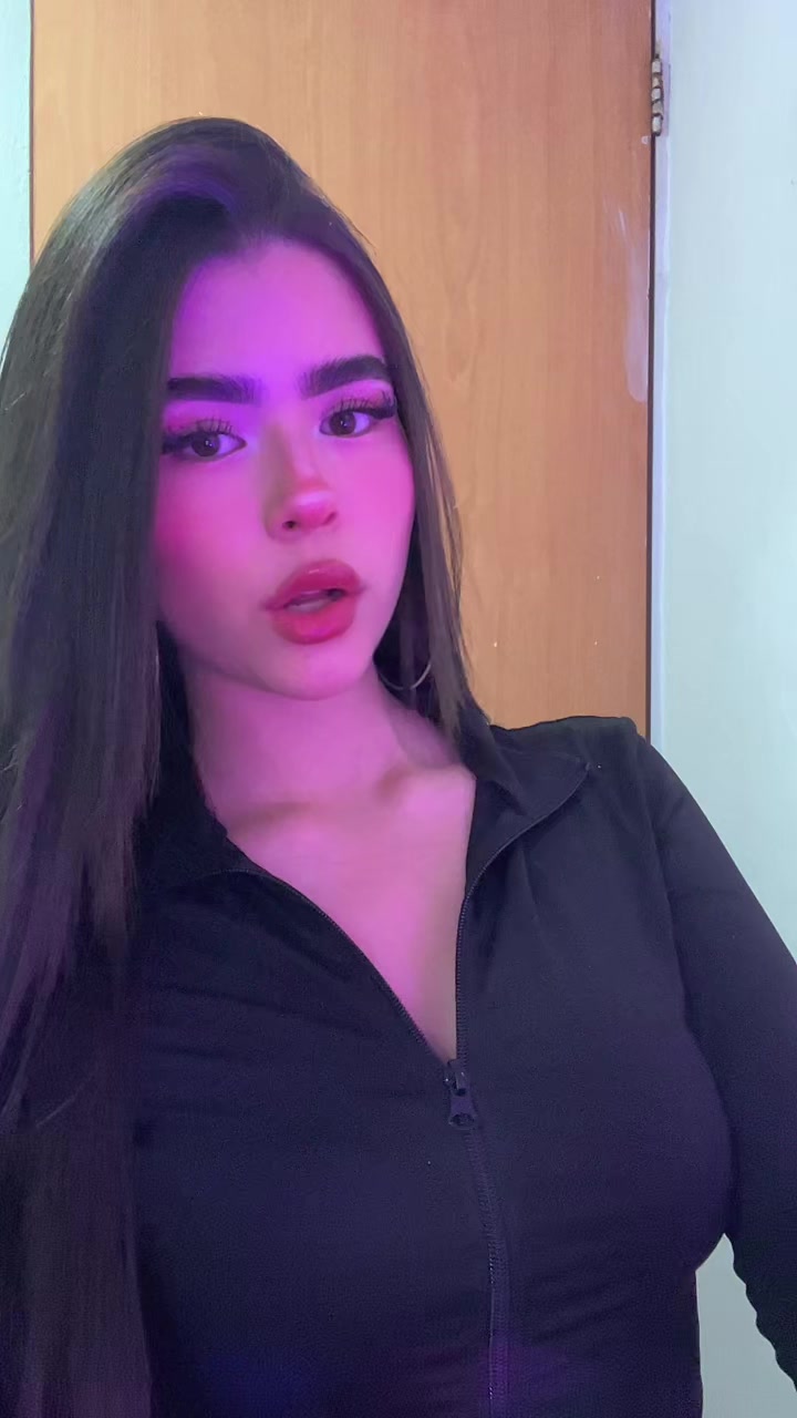 @𝐿𝒶𝓊𝓇𝒶