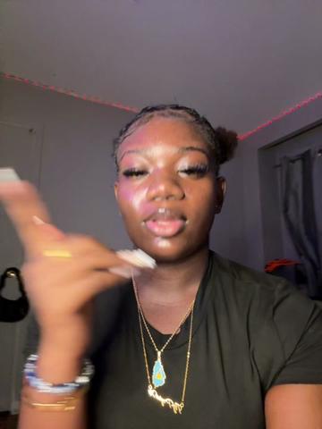 @itzpryiaxo