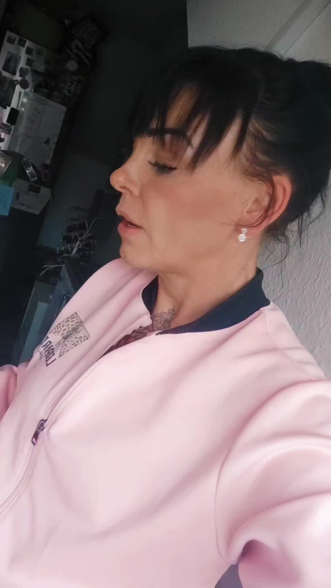 @Monique Mehn
