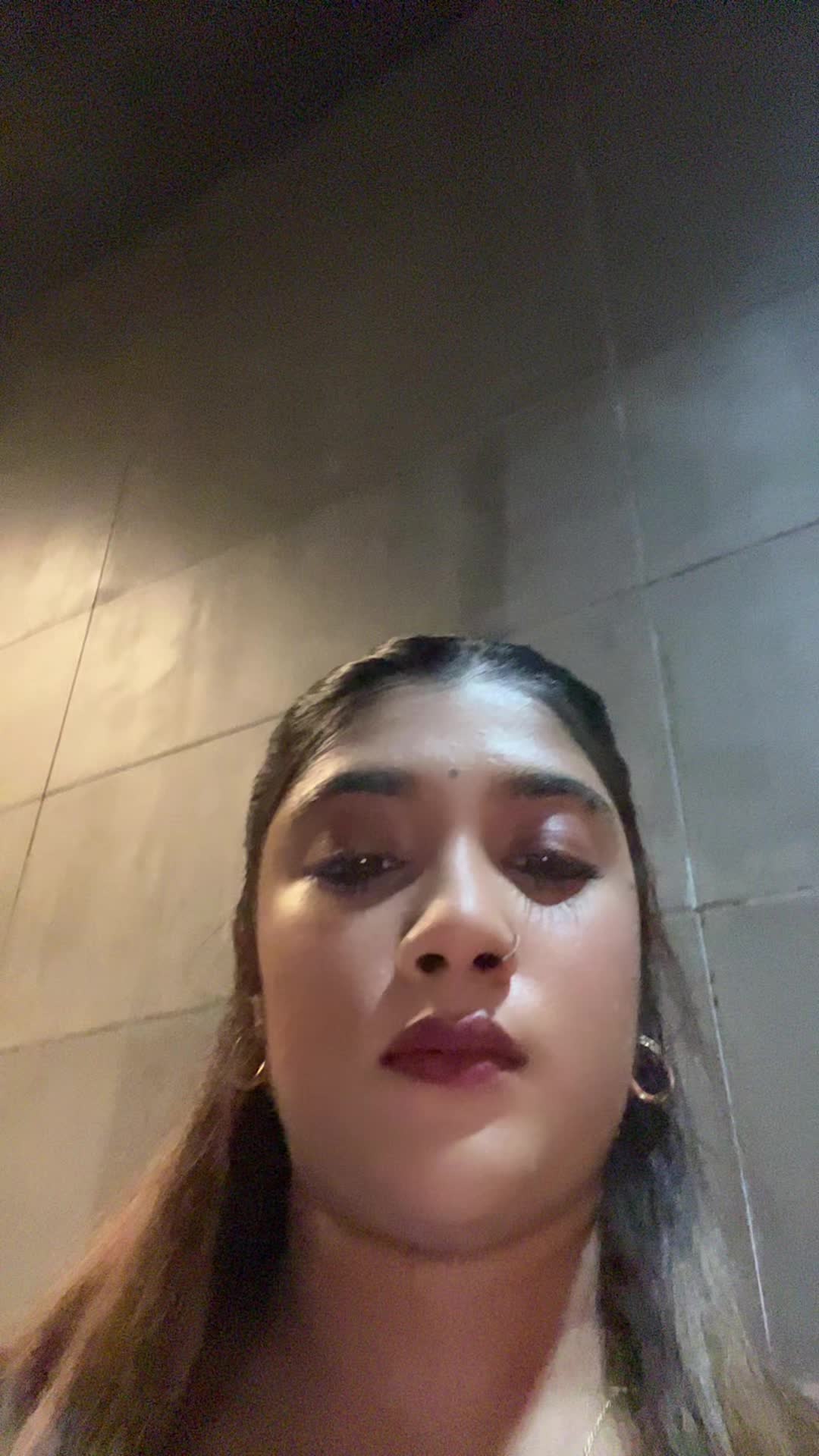 @nanthini_0102