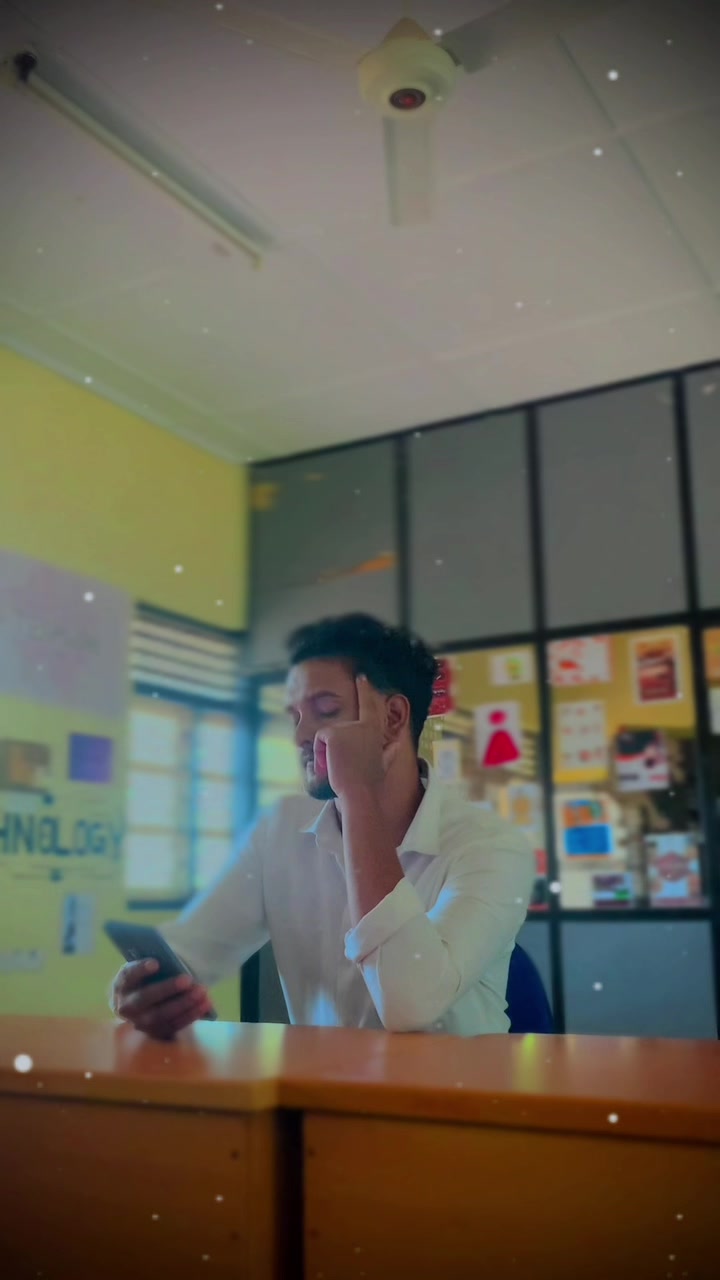 @๐๐จ๐จ๐ง ๐๐๐ฅ๐ค๐๐ซ ๐๐พ๐