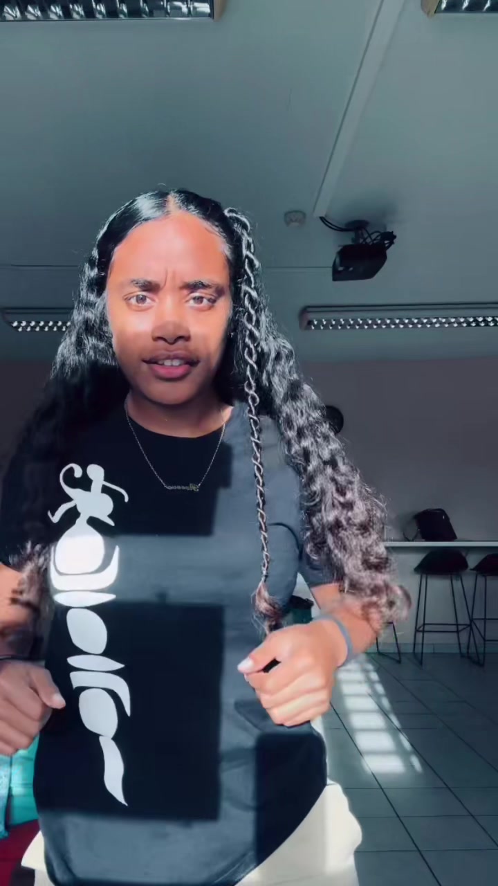 @L E M A ꨄ_