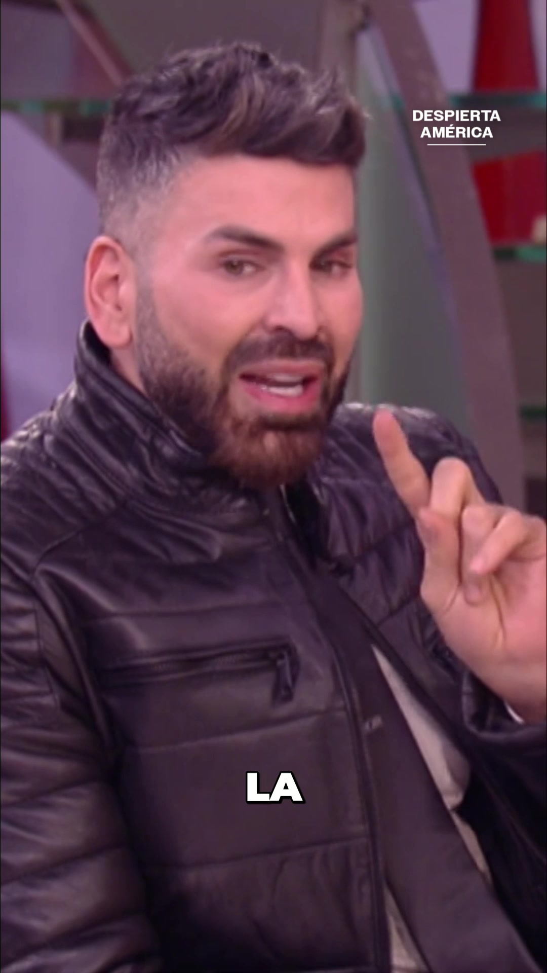 @Univision