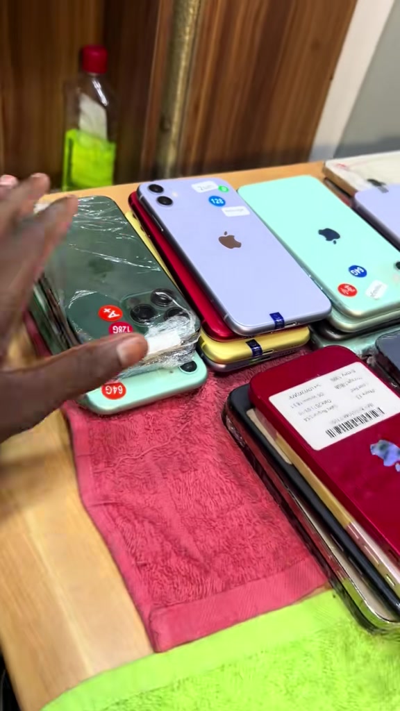 @iPhone Moh🍏😎🍎