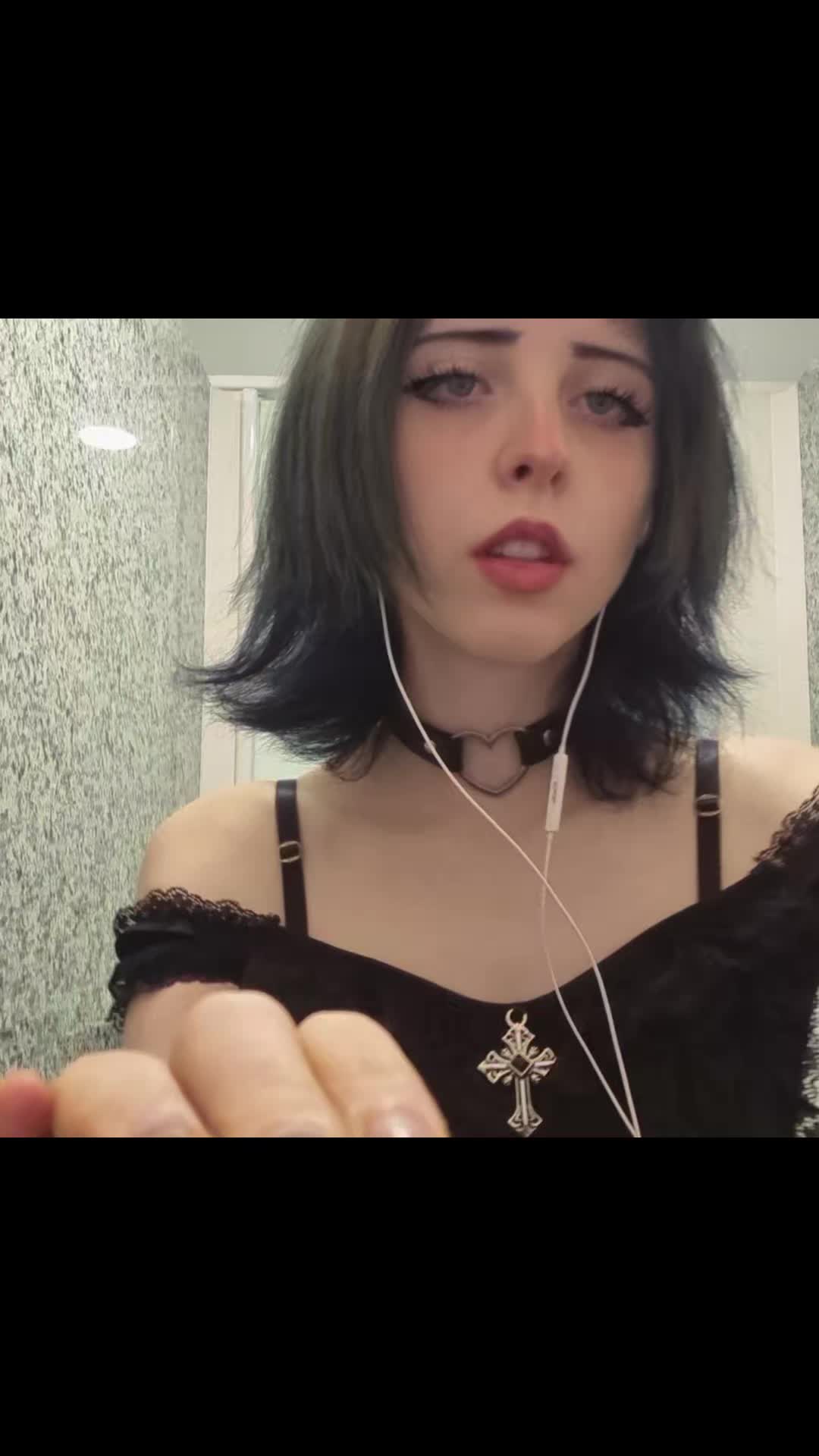 @bat