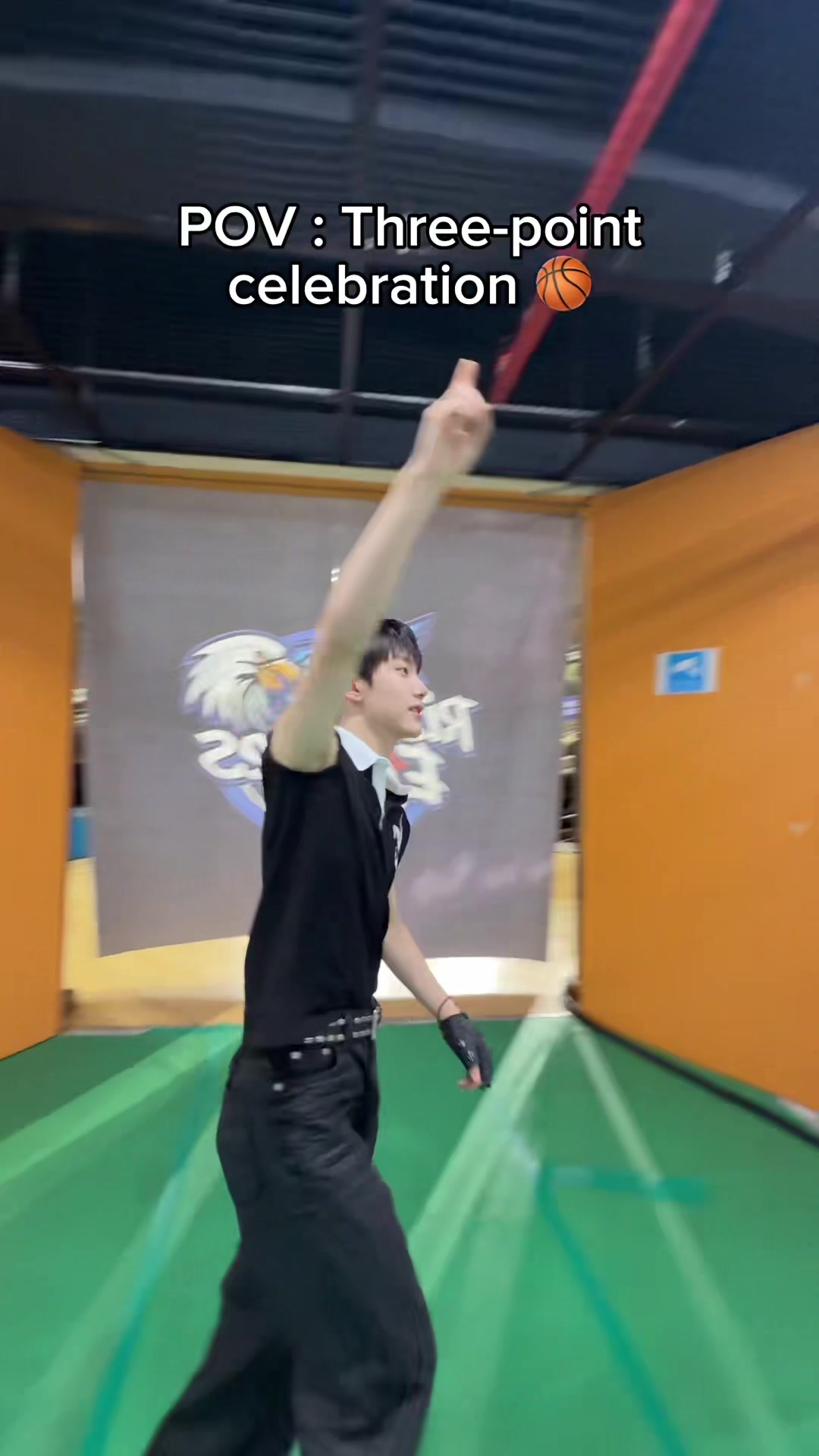 @CLOSE YOUR EYES
