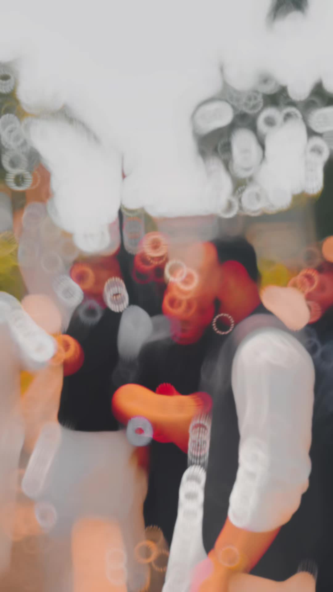 @♕