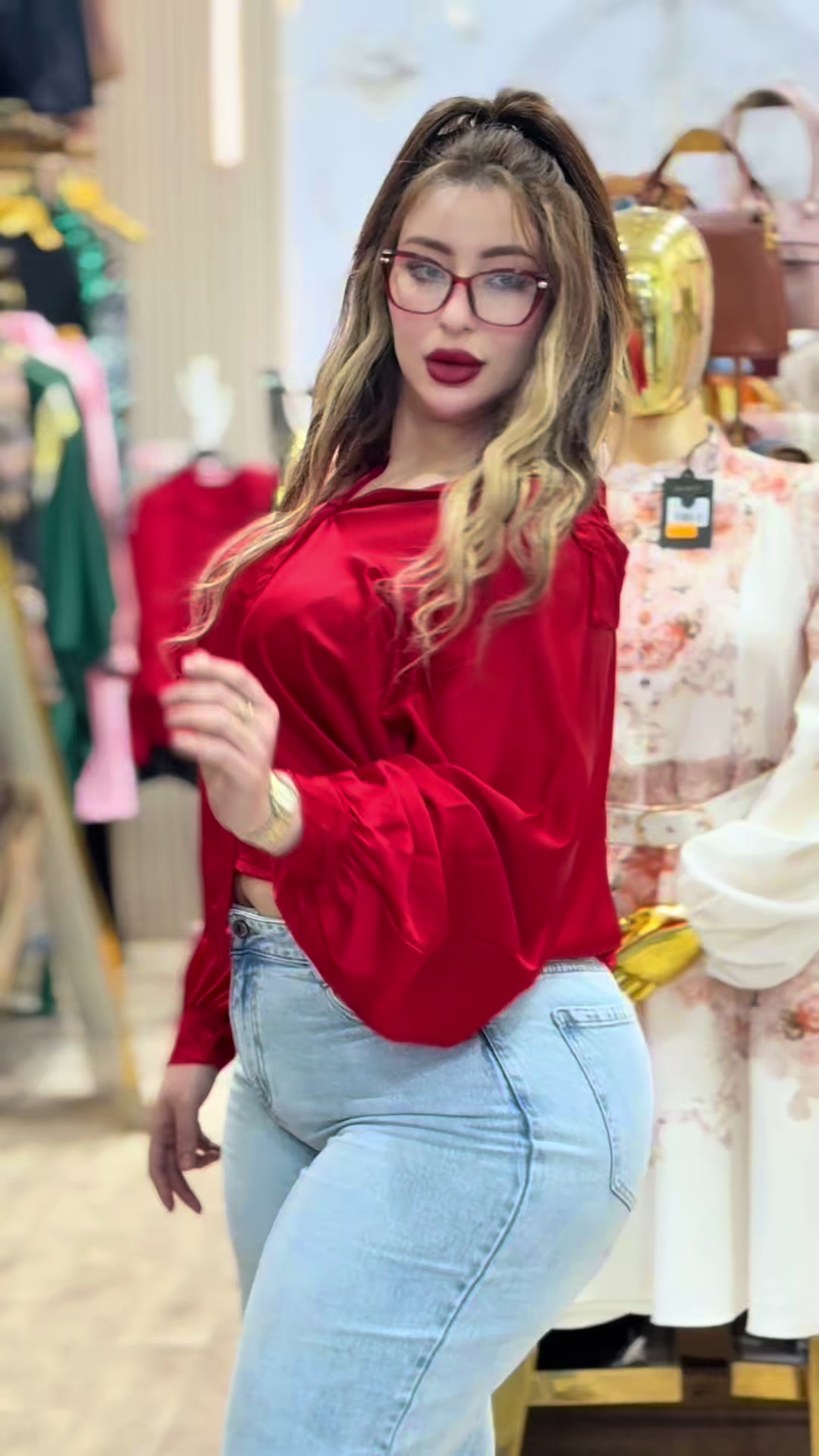 @✨Miss fella✨