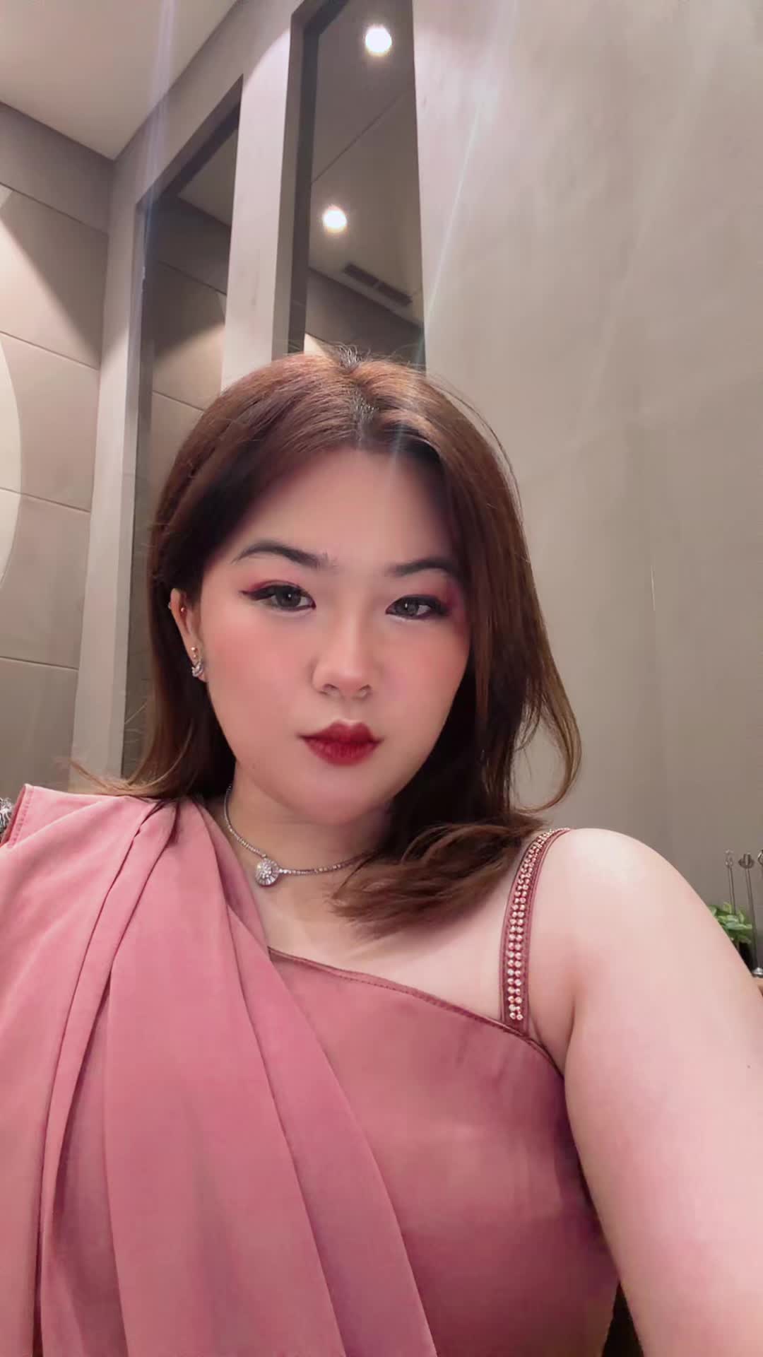 @Vanessa Chong🐉