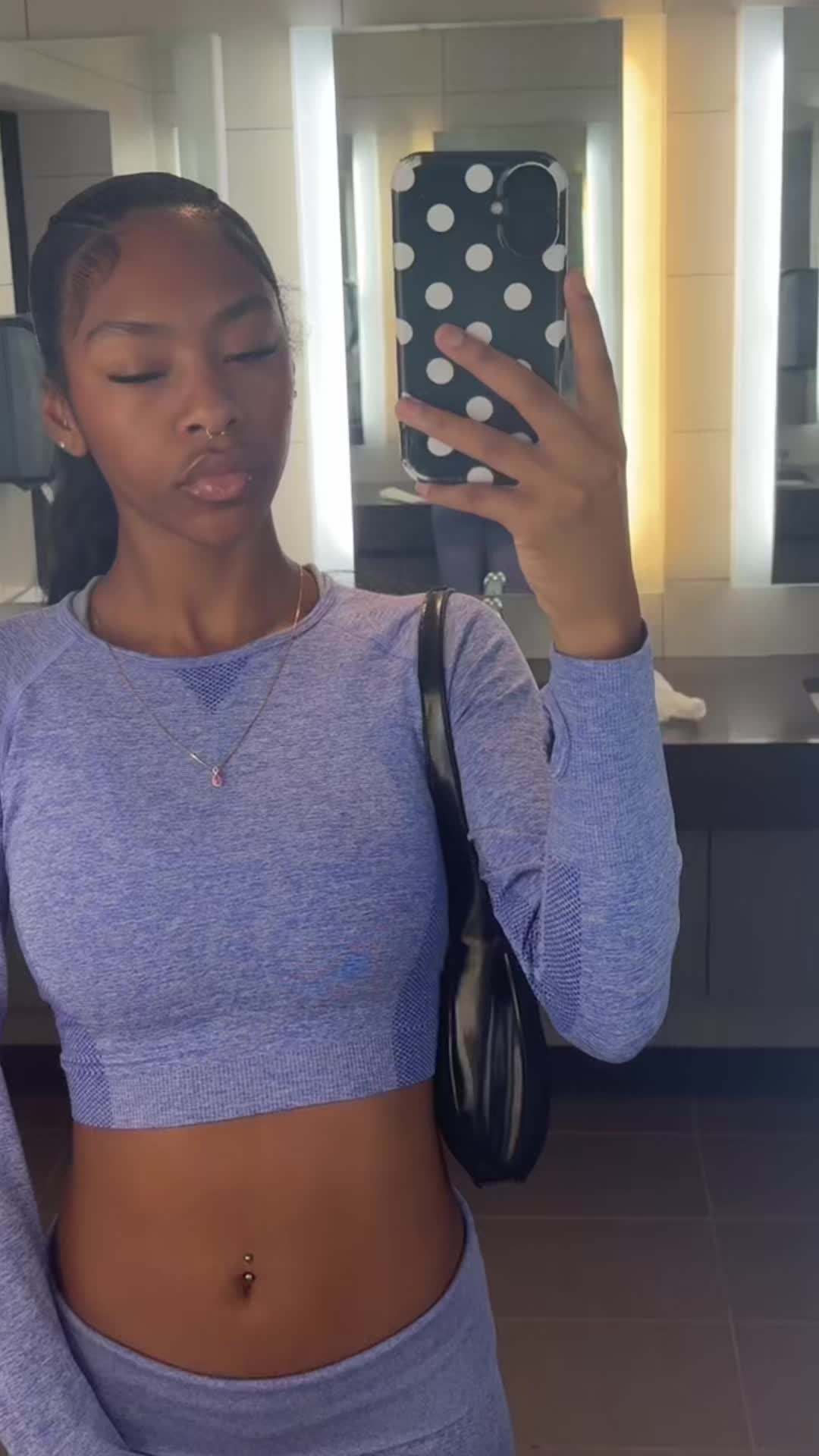 @NAOMI (the queen) & ZARIAH