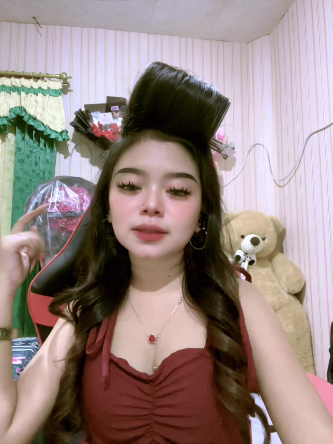 @Moniccc26__