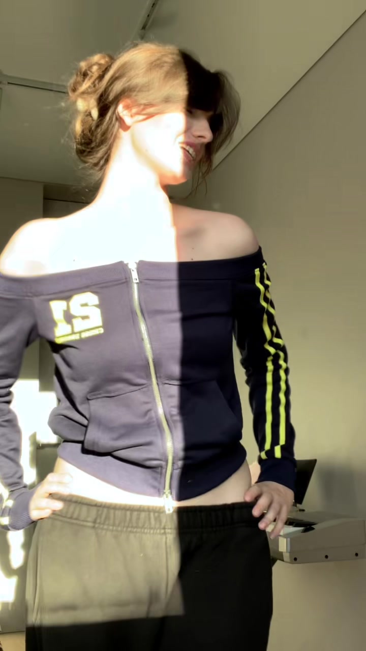 @Асика