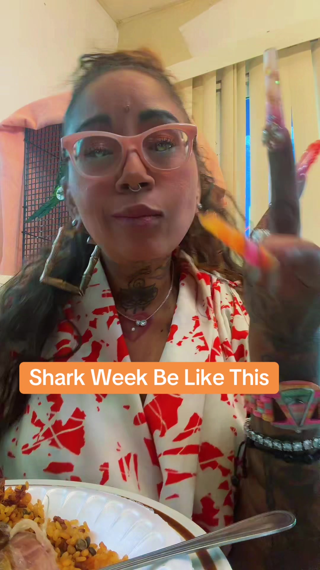 @Erika_TattedAmputee